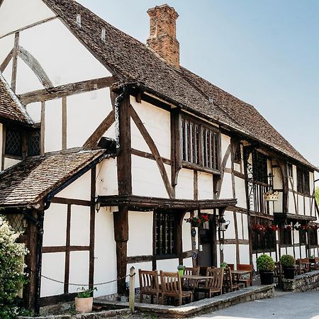 The Crown Inn Chiddingfold Eksteriør bilde