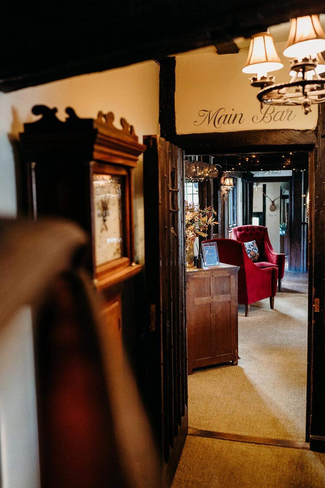 The Crown Inn Chiddingfold Eksteriør bilde