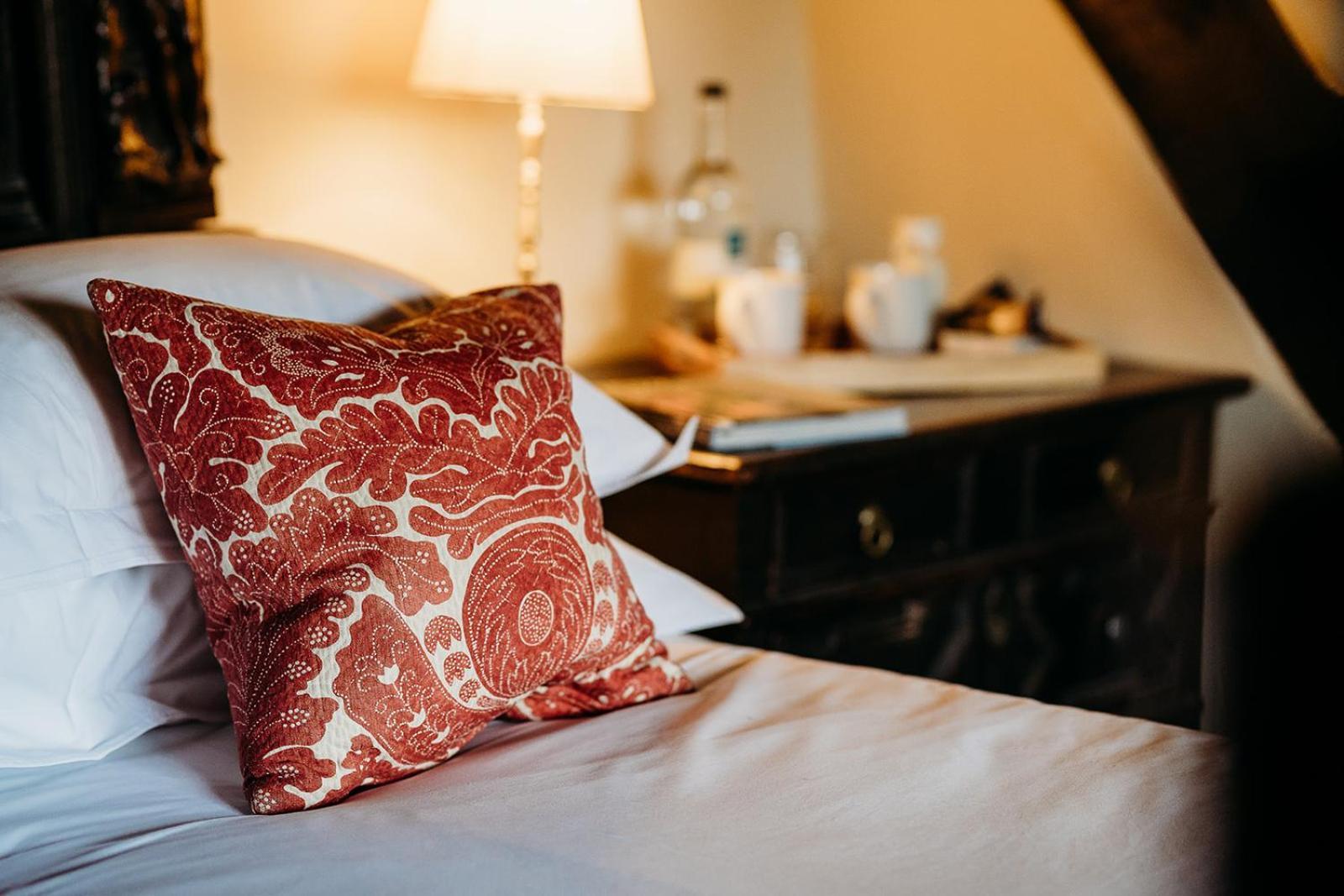 The Crown Inn Chiddingfold Eksteriør bilde