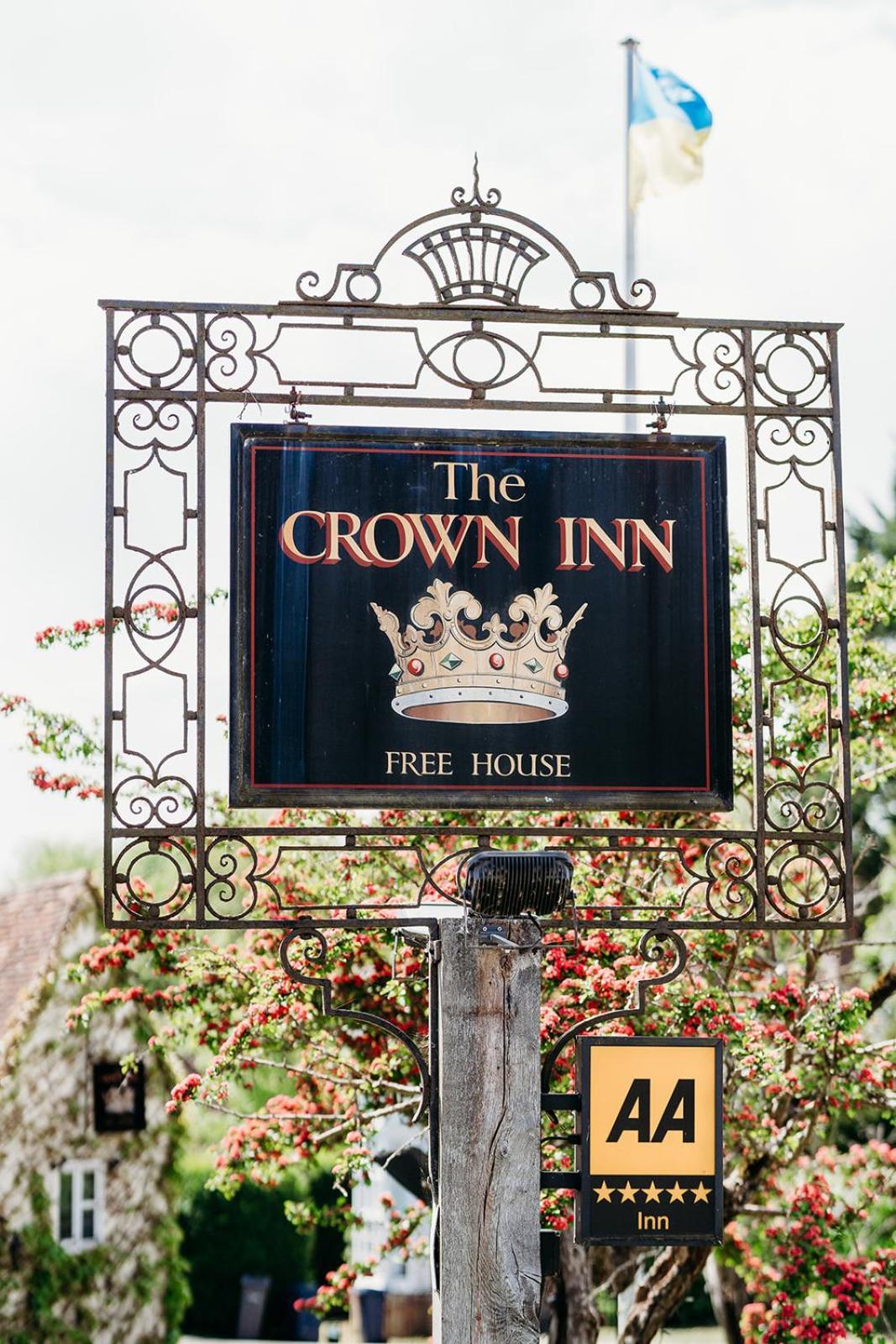 The Crown Inn Chiddingfold Eksteriør bilde