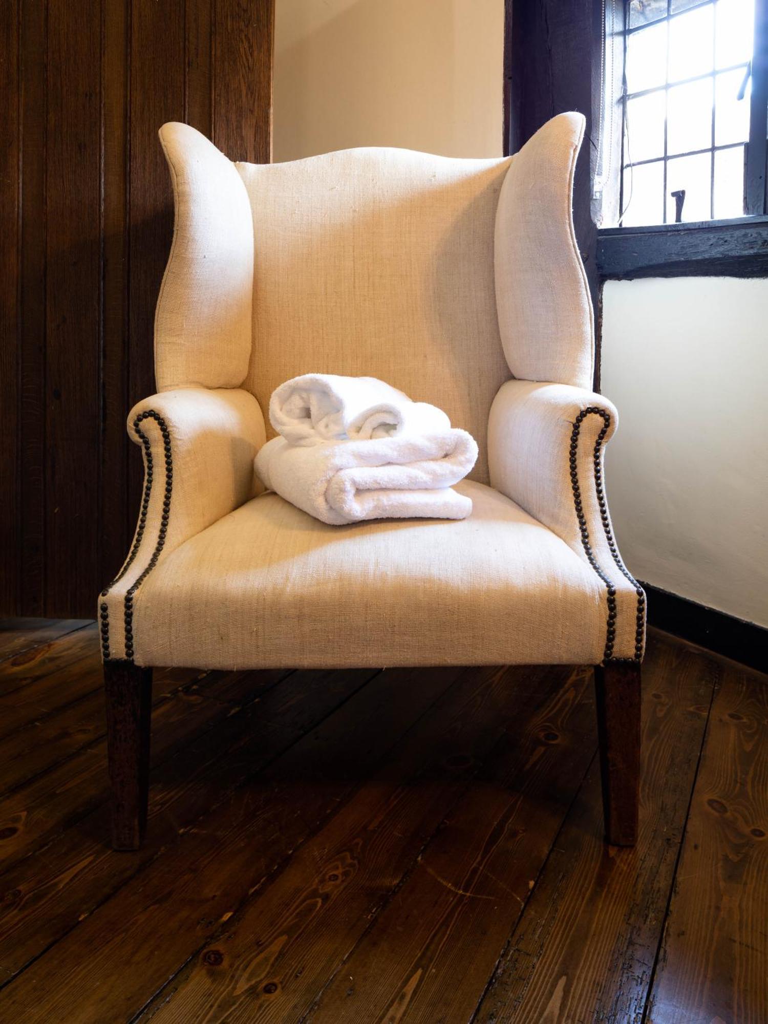 The Crown Inn Chiddingfold Eksteriør bilde