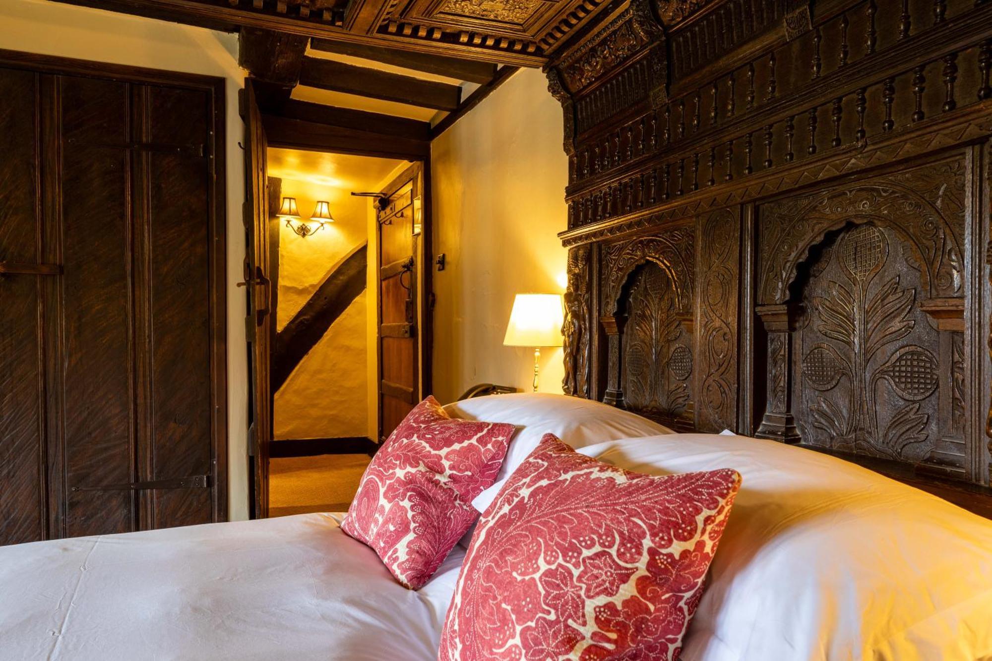 The Crown Inn Chiddingfold Rom bilde