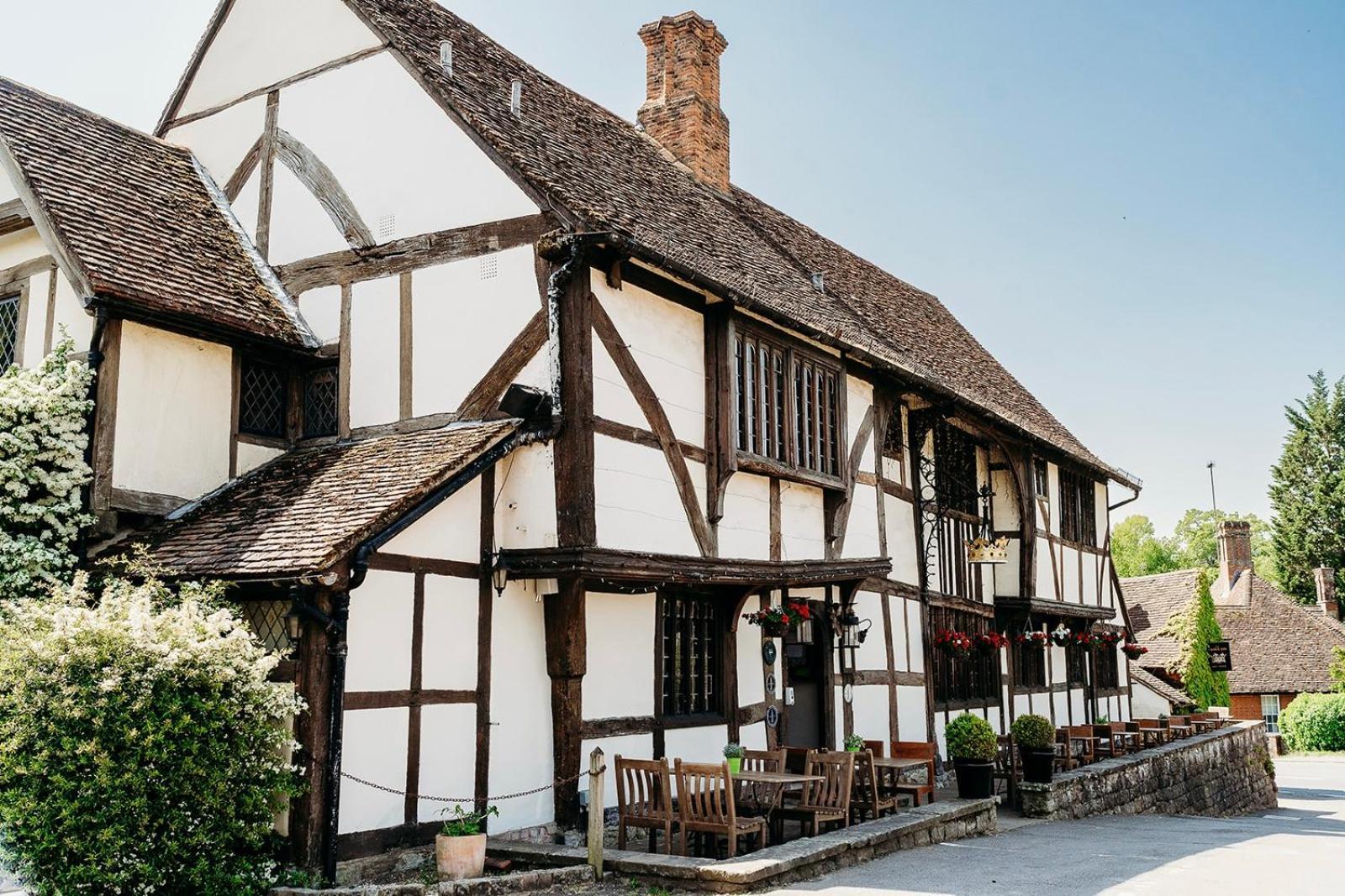 The Crown Inn Chiddingfold Eksteriør bilde