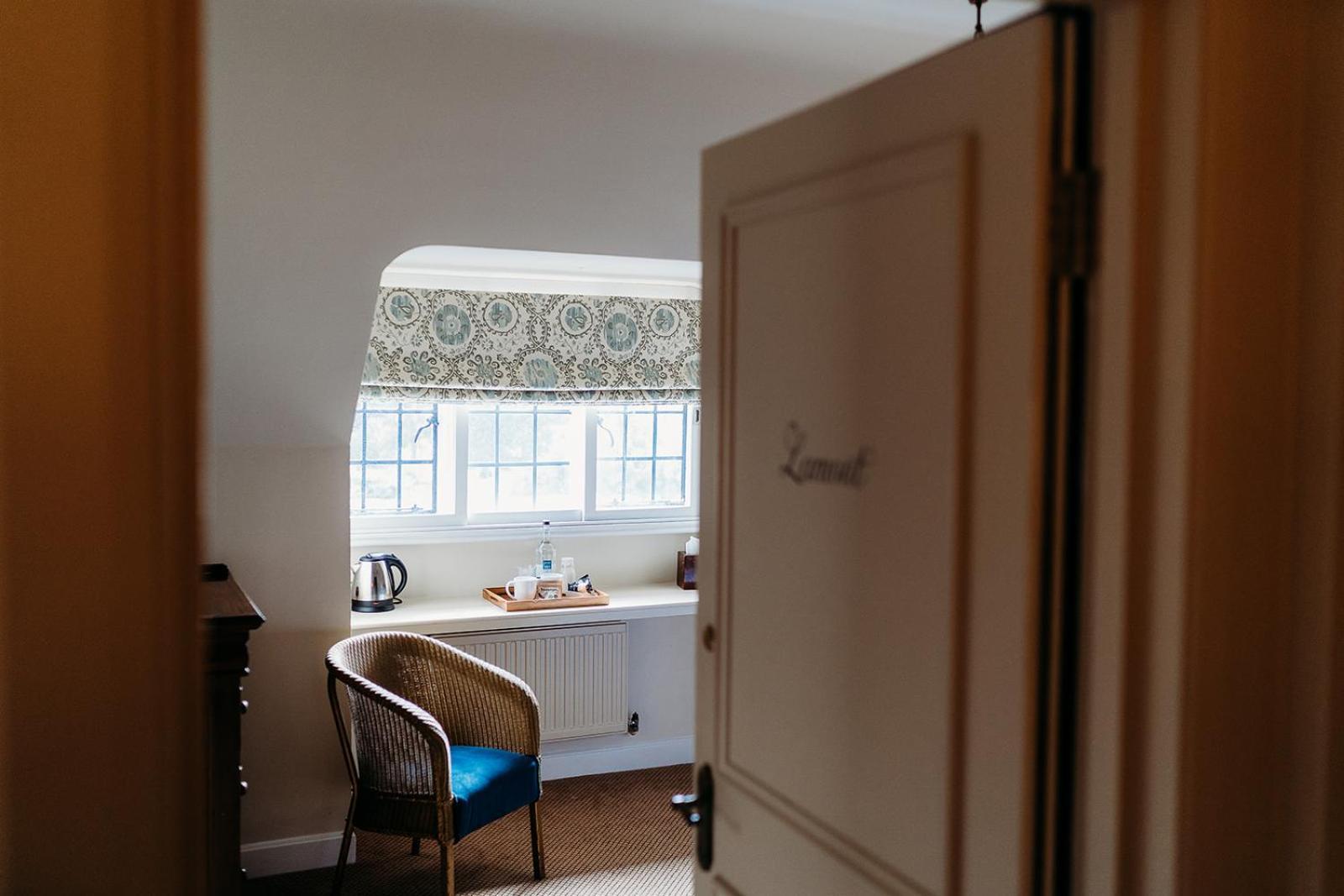 The Crown Inn Chiddingfold Rom bilde